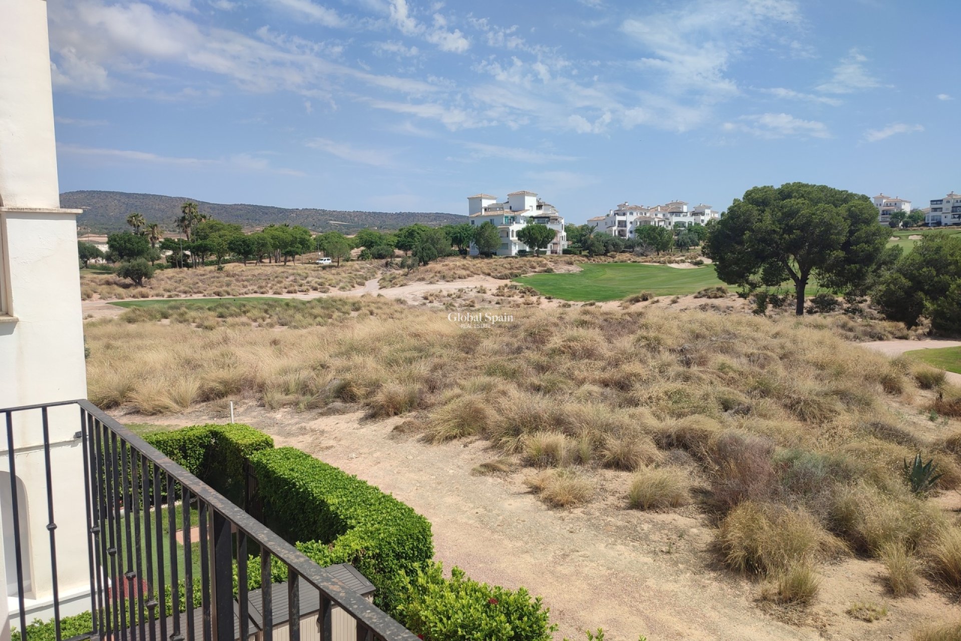 Revente - APPARTEMENT -
SUCINA - Inland