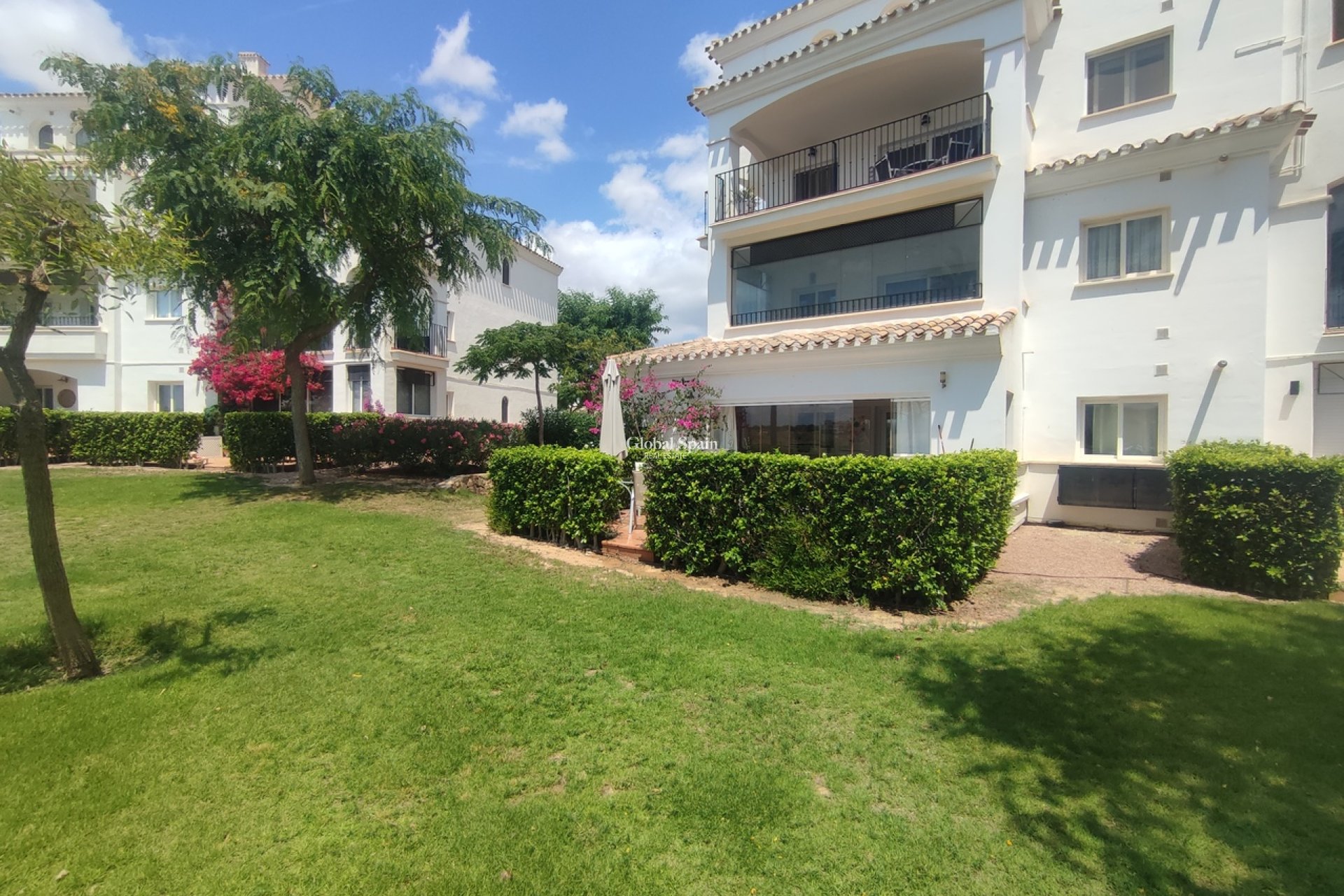 Revente - APPARTEMENT -
SUCINA - Inland