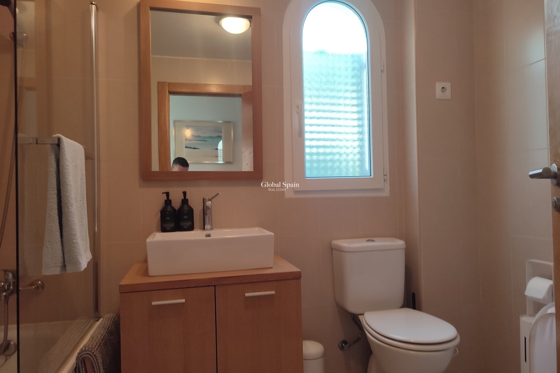 Revente - APPARTEMENT -
SUCINA - Inland
