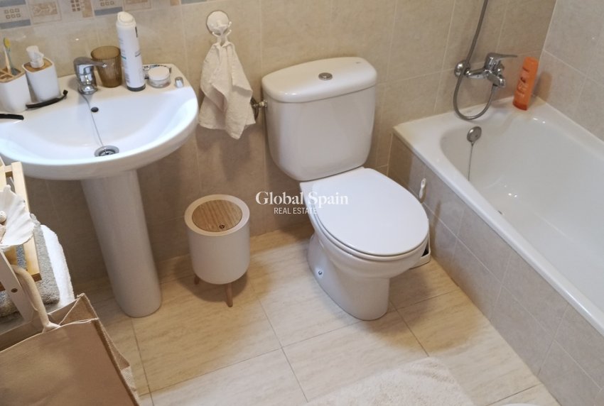 Revente - APPARTEMENT -
SUCINA - Inland
