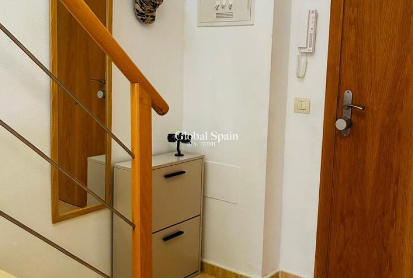 Revente - APPARTEMENT -
SUCINA - Inland