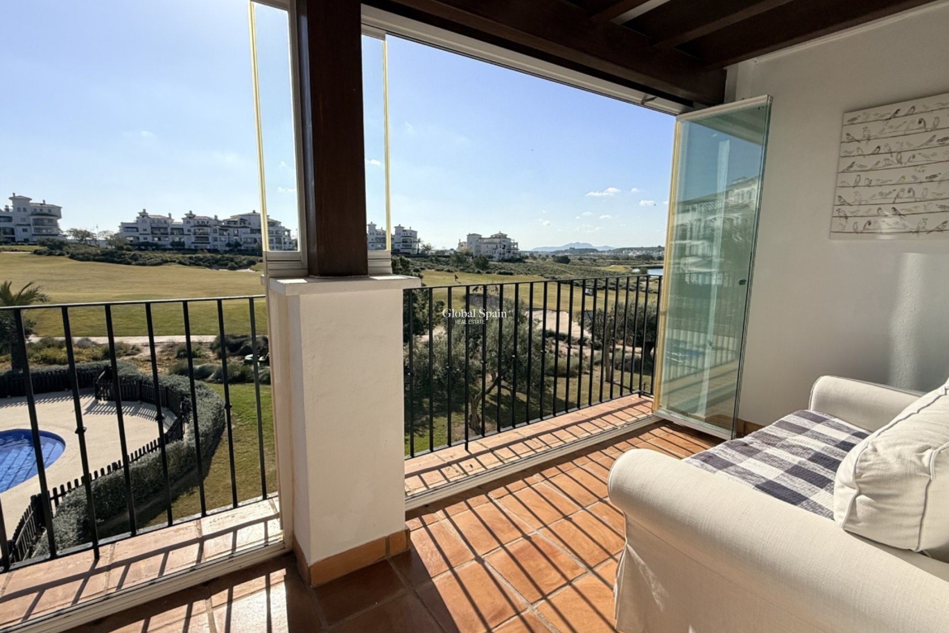 Revente - APPARTEMENT -
SUCINA - Inland