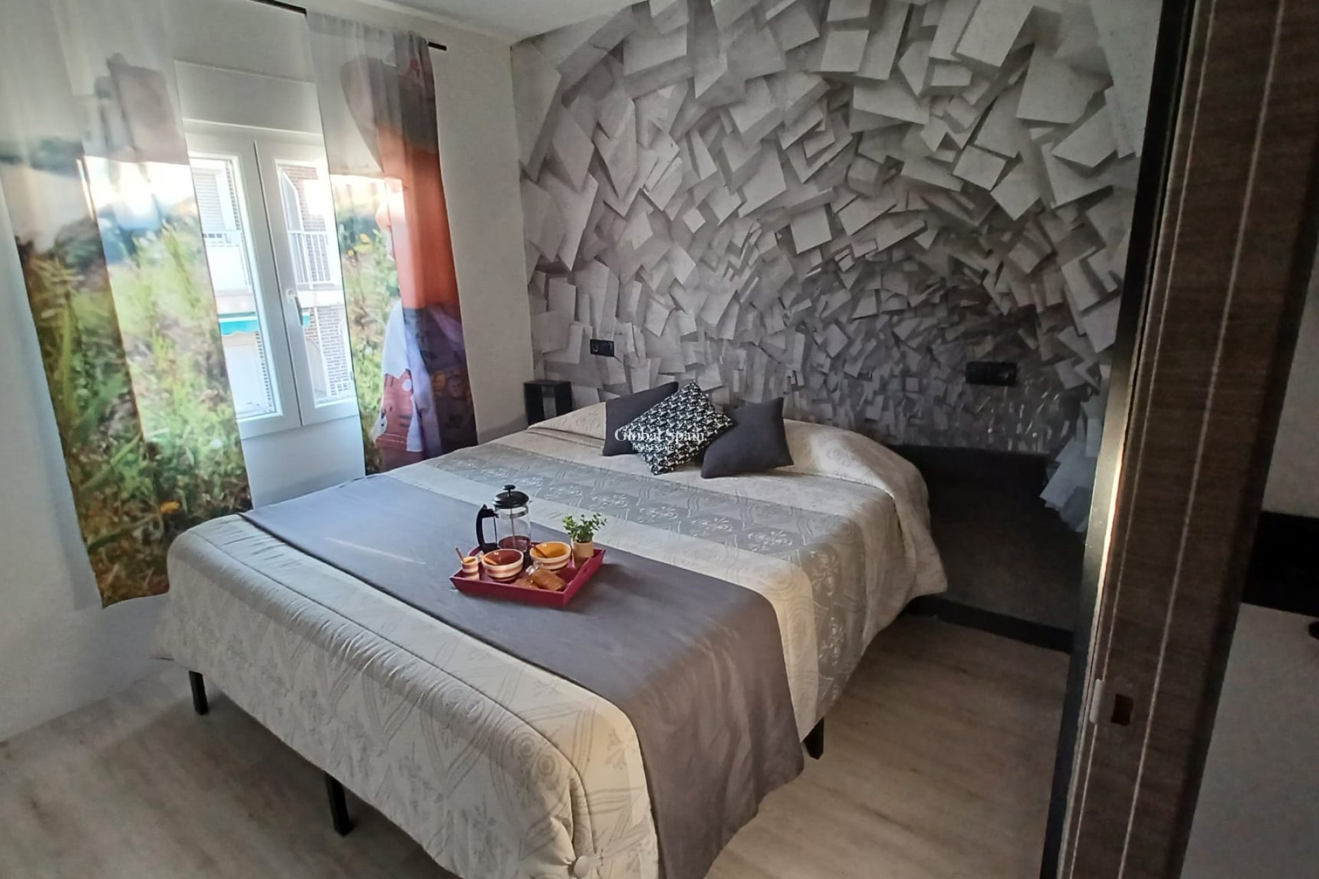 Revente - Appartement -
TORRE DE LA HORADADA - Costa Blanca Sur