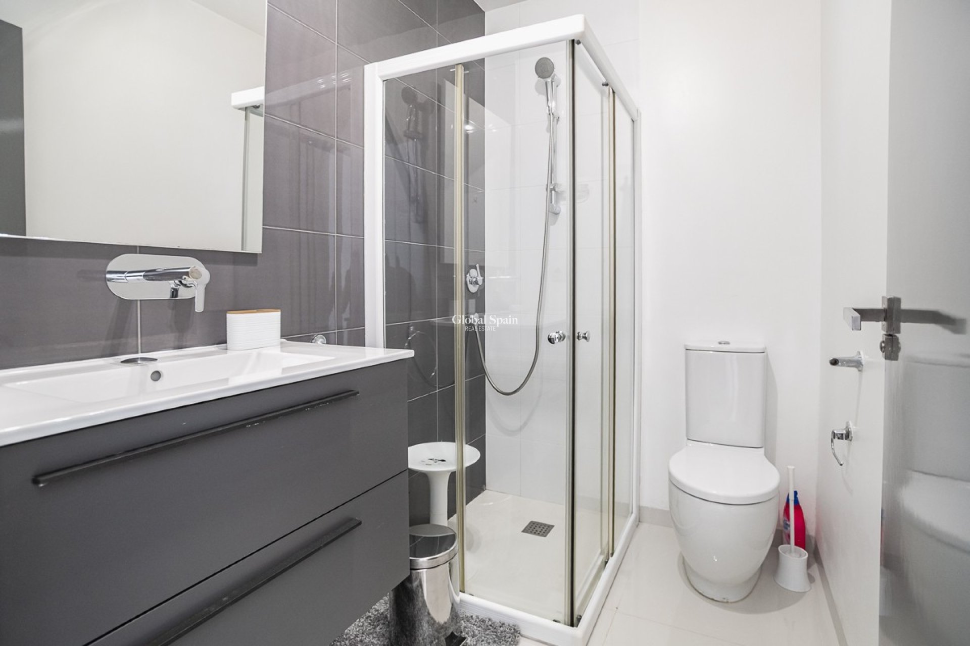 Revente - Appartement -
TORRE DE LA HORADADA - TORRE DE LA HORARADA