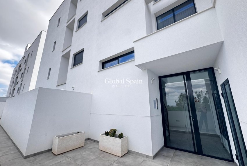 Revente - APPARTEMENT -
TORRE PACHECO - Inland