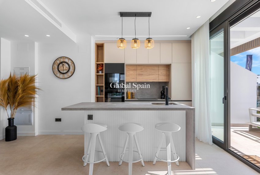 Revente - APPARTEMENT -
TORRE PACHECO - Inland