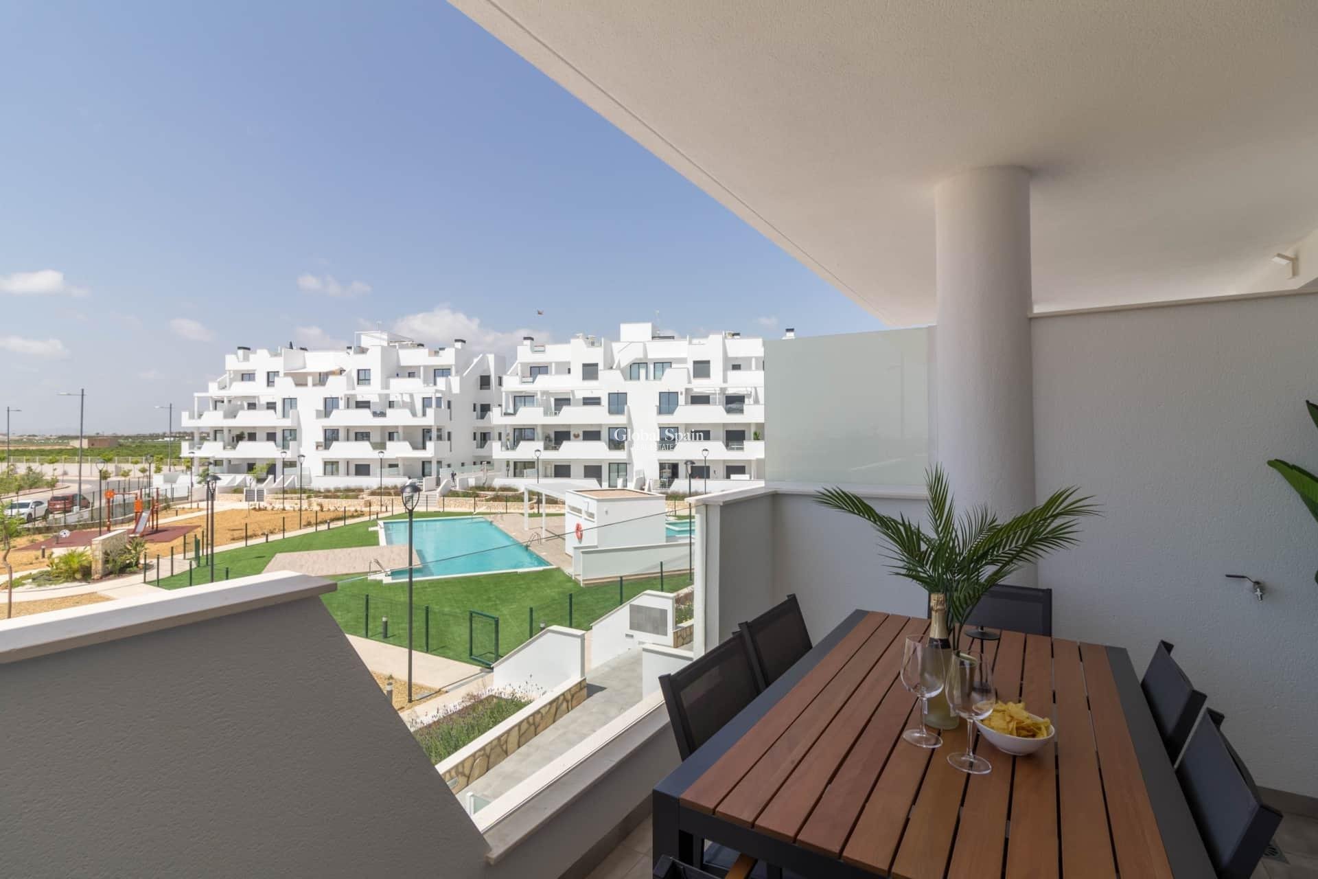 Revente - APPARTEMENT -
TORRE PACHECO - Santa Rosalia Lake And Life Resort