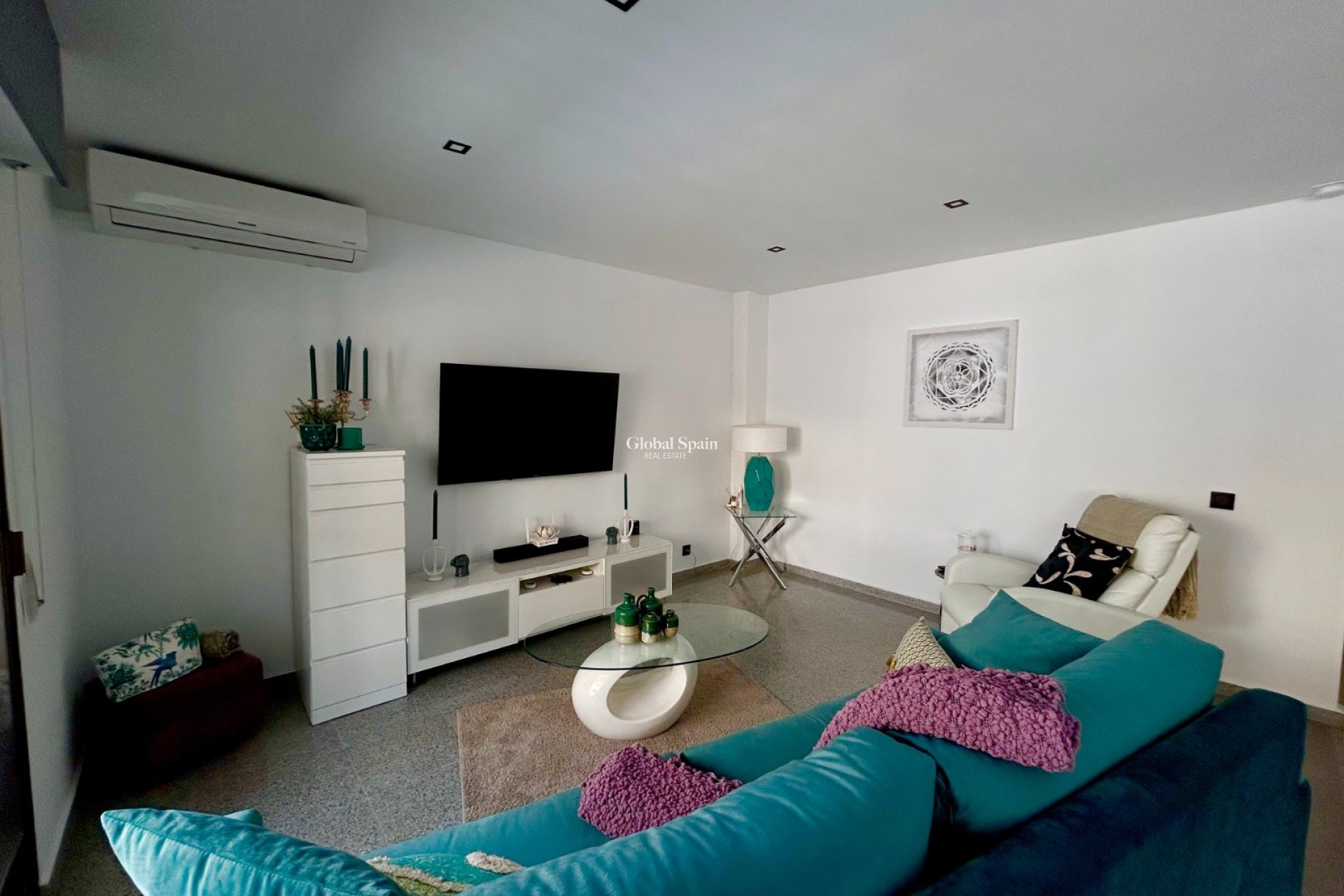 Revente - APPARTEMENT -
TORREMENDO - Costa Blanca