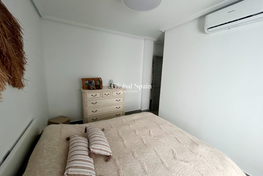 Revente - APPARTEMENT -
TORREMENDO - Costa Blanca