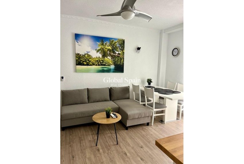 Revente - Appartement -
TORREVIEJA - Acequion