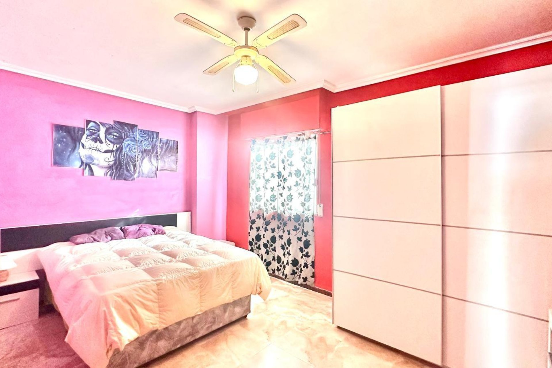 Revente - APPARTEMENT -
TORREVIEJA - Acequion