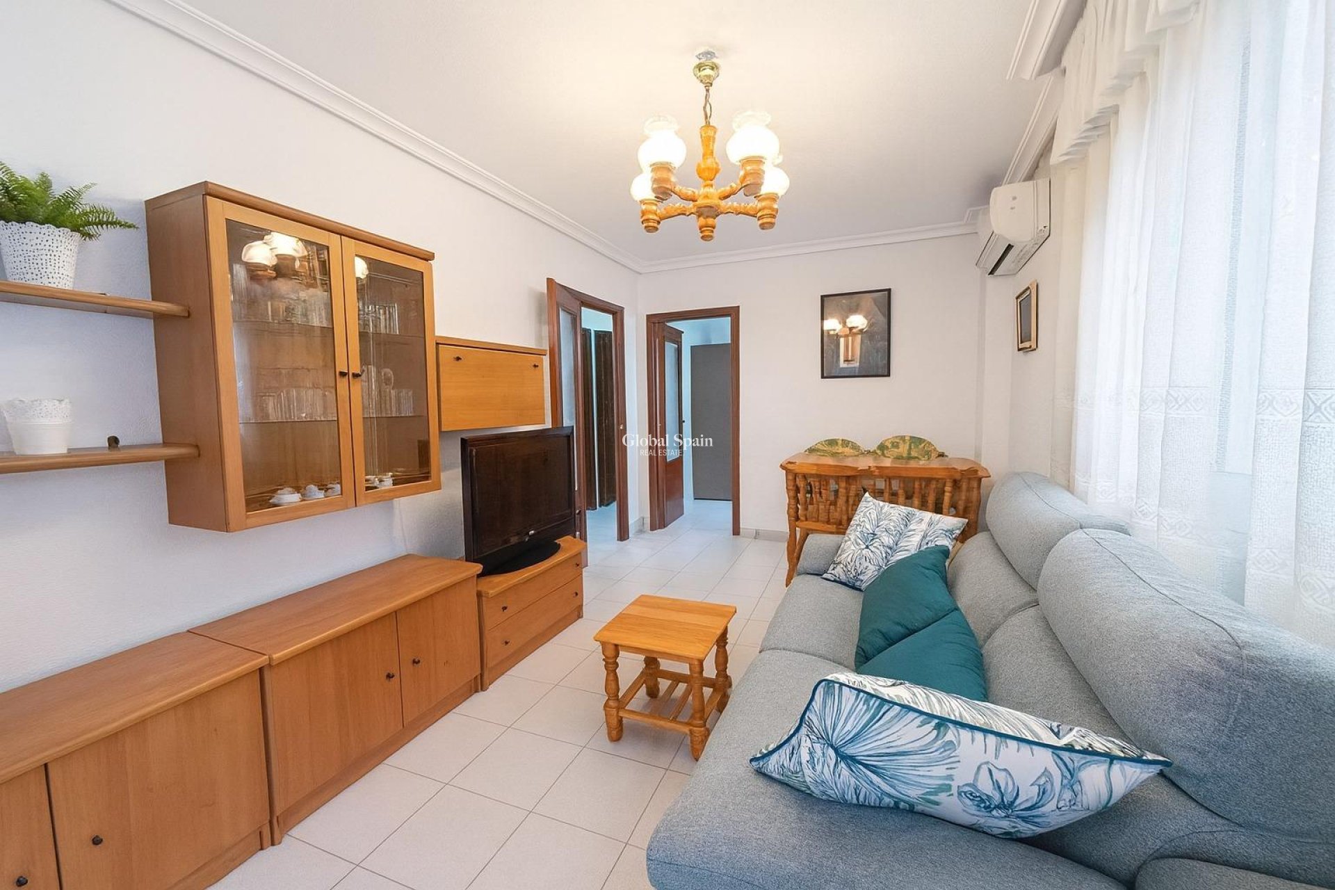 Revente - APPARTEMENT -
TORREVIEJA - Acequion