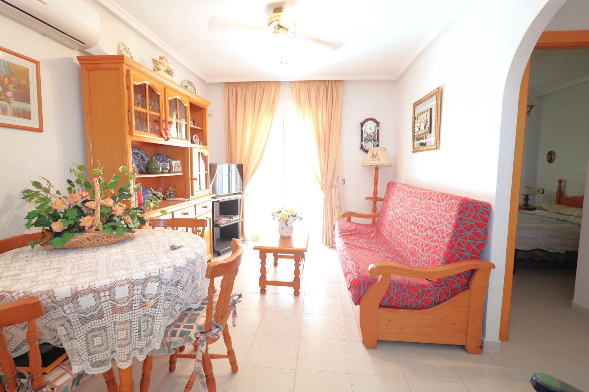 Revente - APPARTEMENT -
TORREVIEJA - Acequion