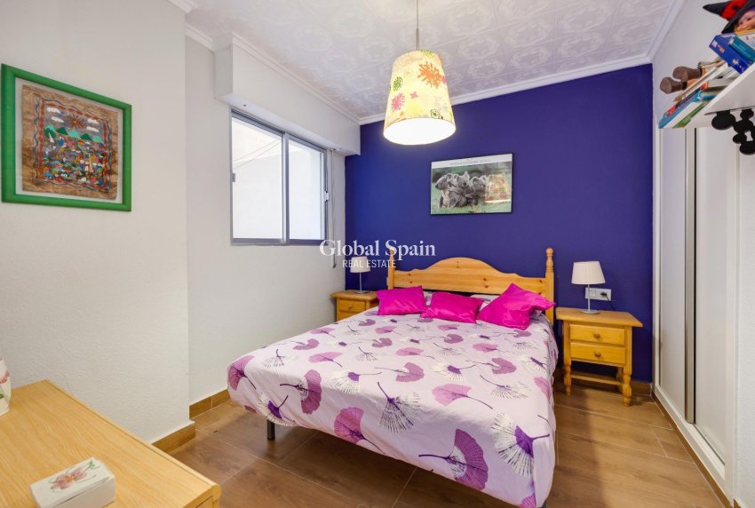 Revente - APPARTEMENT -
TORREVIEJA - Acequion