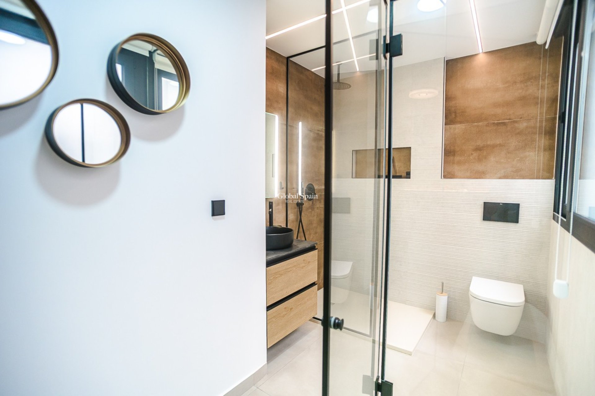 Revente - APPARTEMENT -
TORREVIEJA - Acequion