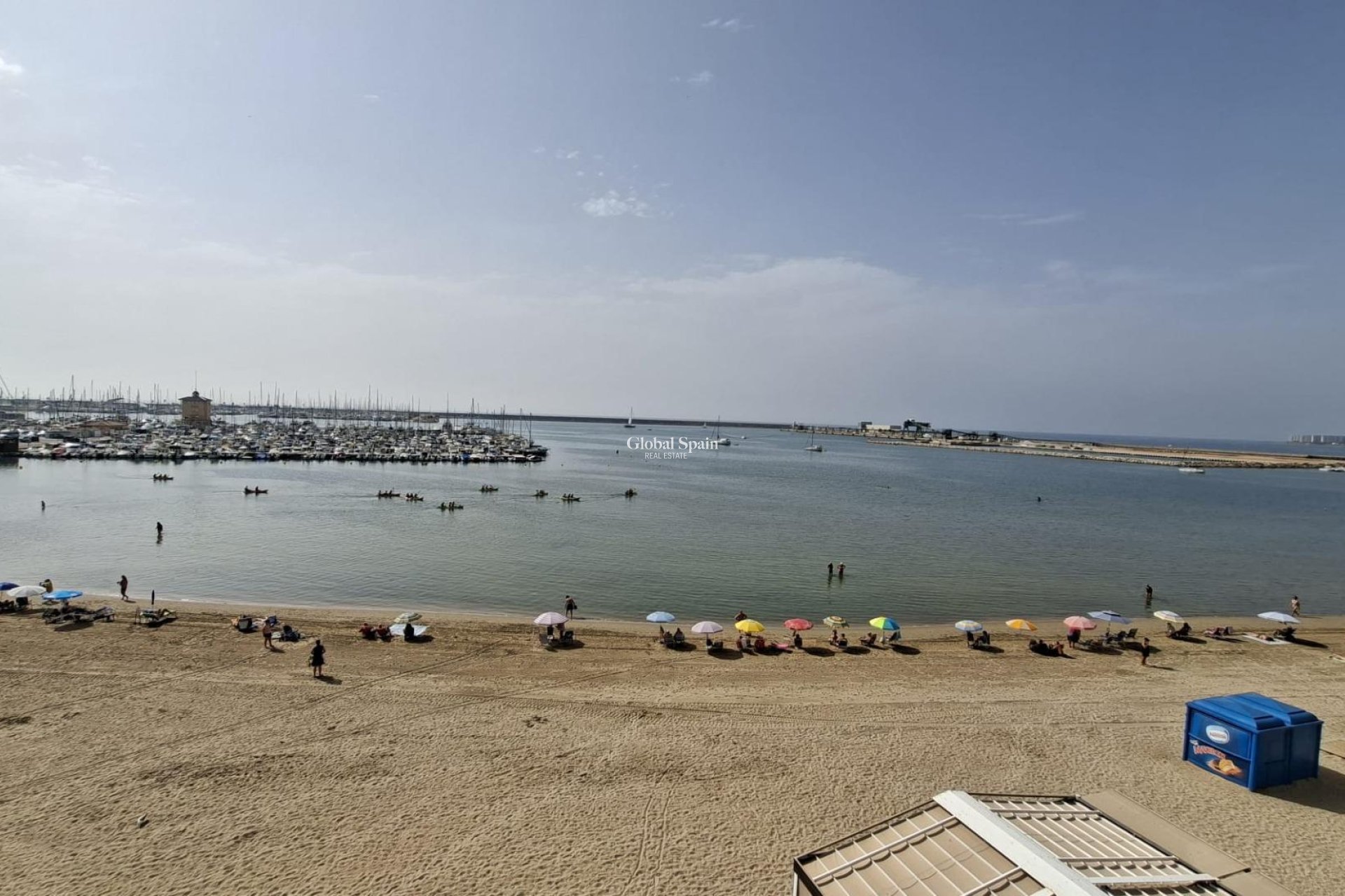 Revente - APPARTEMENT -
TORREVIEJA - Acequion