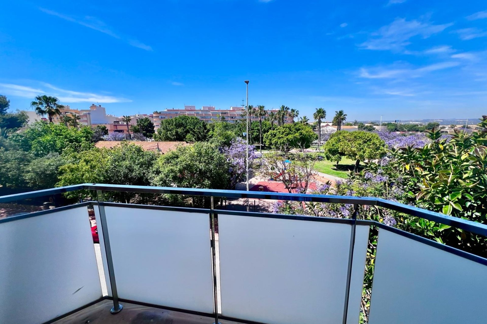 Revente - APPARTEMENT -
TORREVIEJA - Acequion
