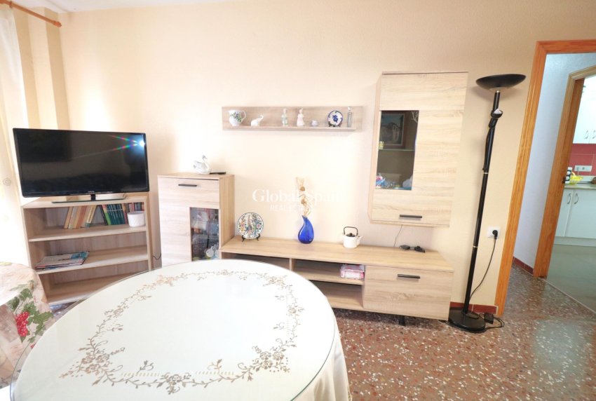 Revente - APPARTEMENT -
TORREVIEJA - Acequion