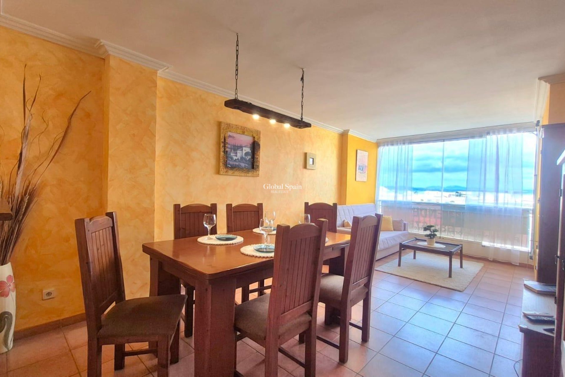 Revente - APPARTEMENT -
TORREVIEJA - Acequion