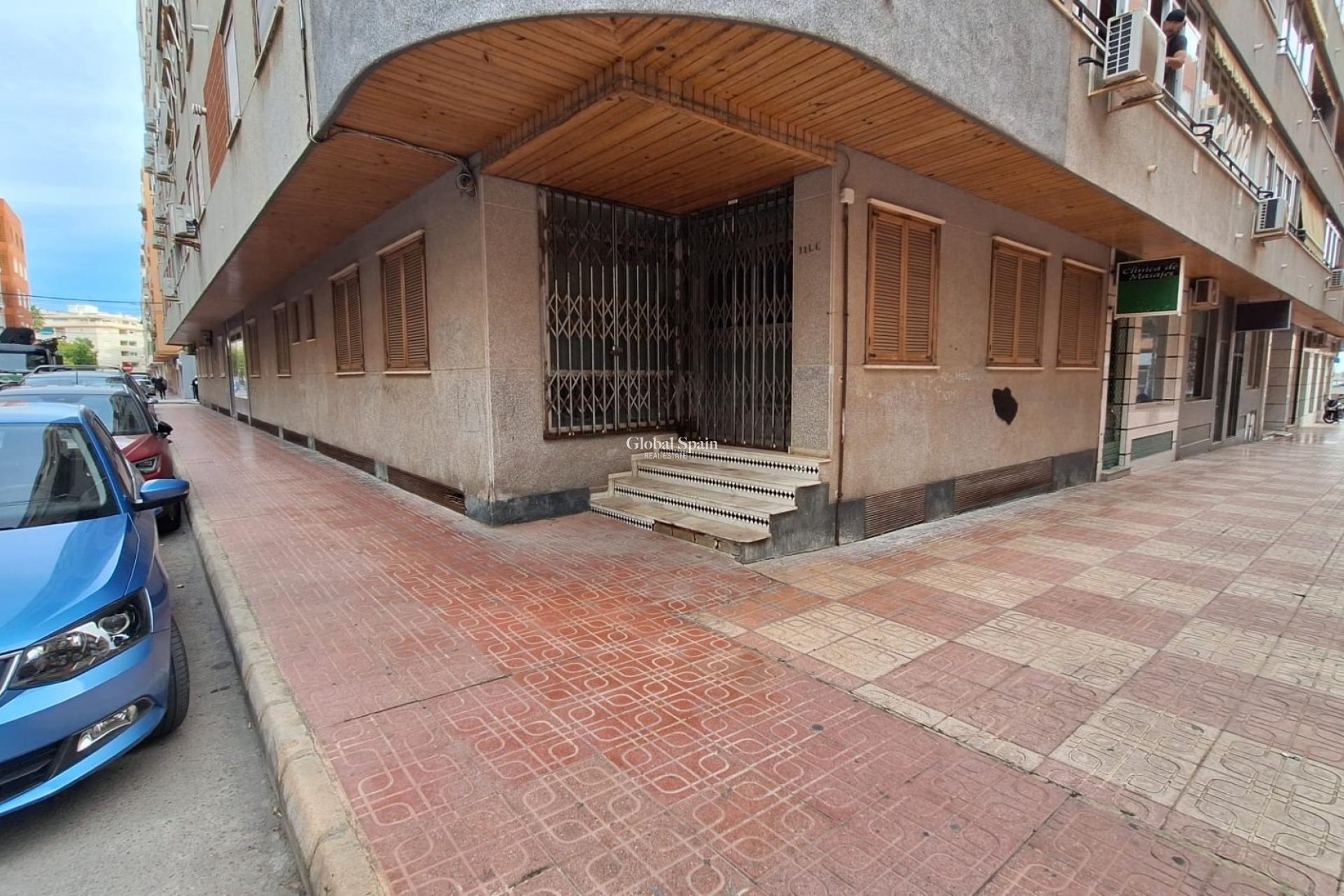 Revente - APPARTEMENT -
TORREVIEJA - Acequion