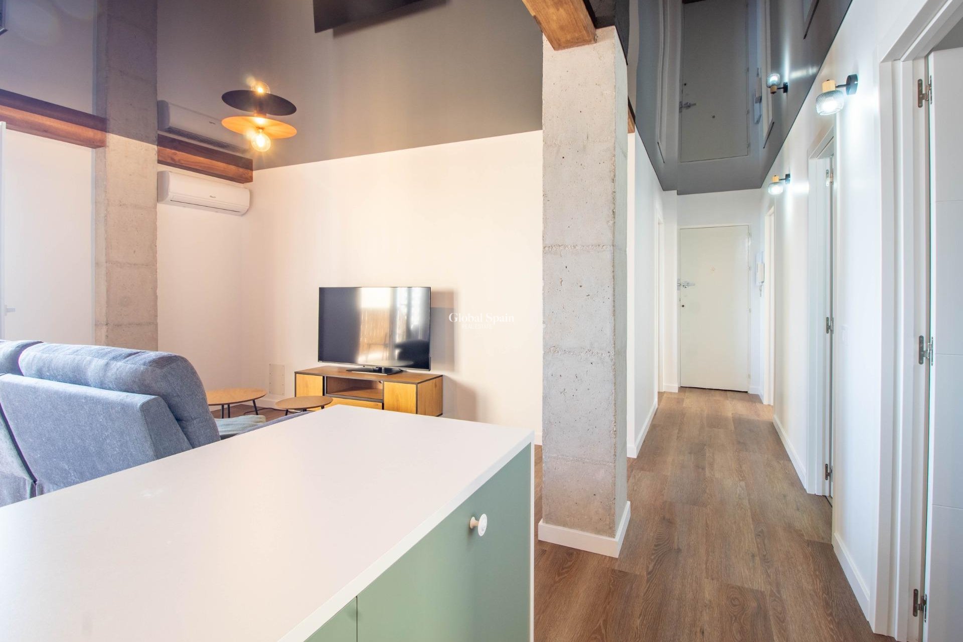 Revente - APPARTEMENT -
TORREVIEJA - Acequion