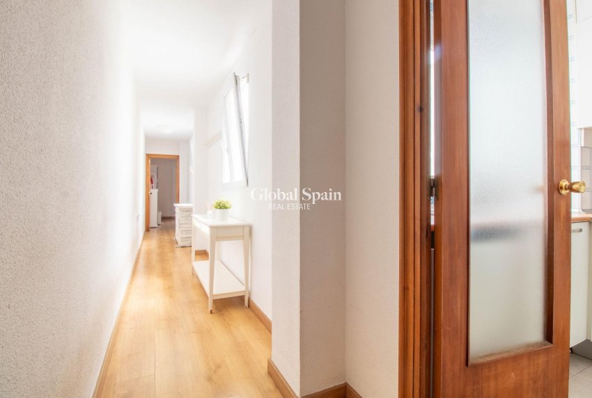 Revente - Appartement -
TORREVIEJA - Acequion