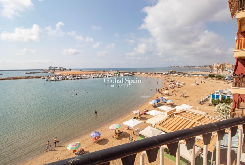 Revente - Appartement -
TORREVIEJA - Acequion