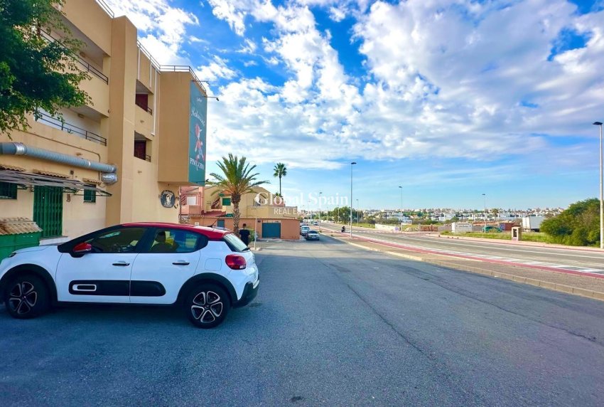 Revente - APPARTEMENT -
TORREVIEJA - Aguas Nuevas