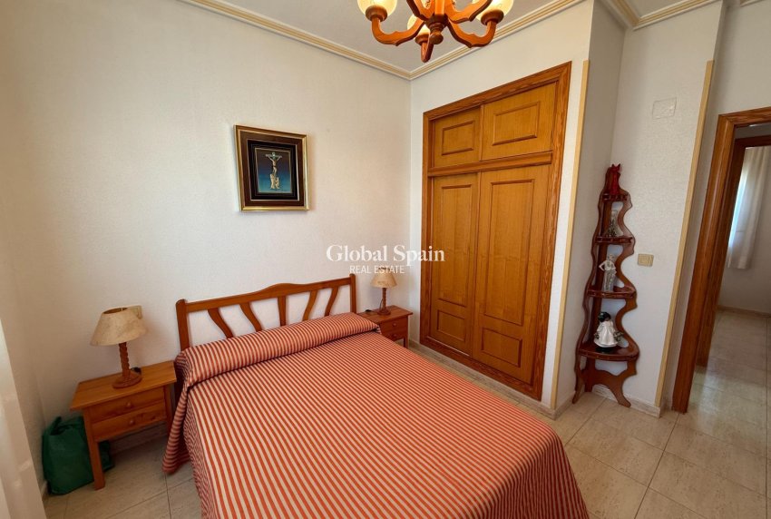 Revente - APPARTEMENT -
TORREVIEJA - Aguas Nuevas