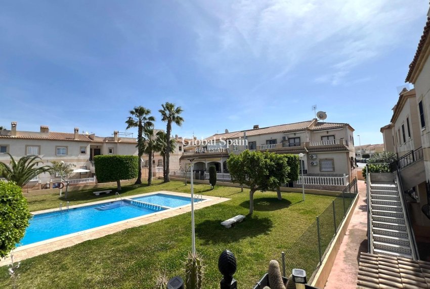 Revente - APPARTEMENT -
TORREVIEJA - Aguas Nuevas