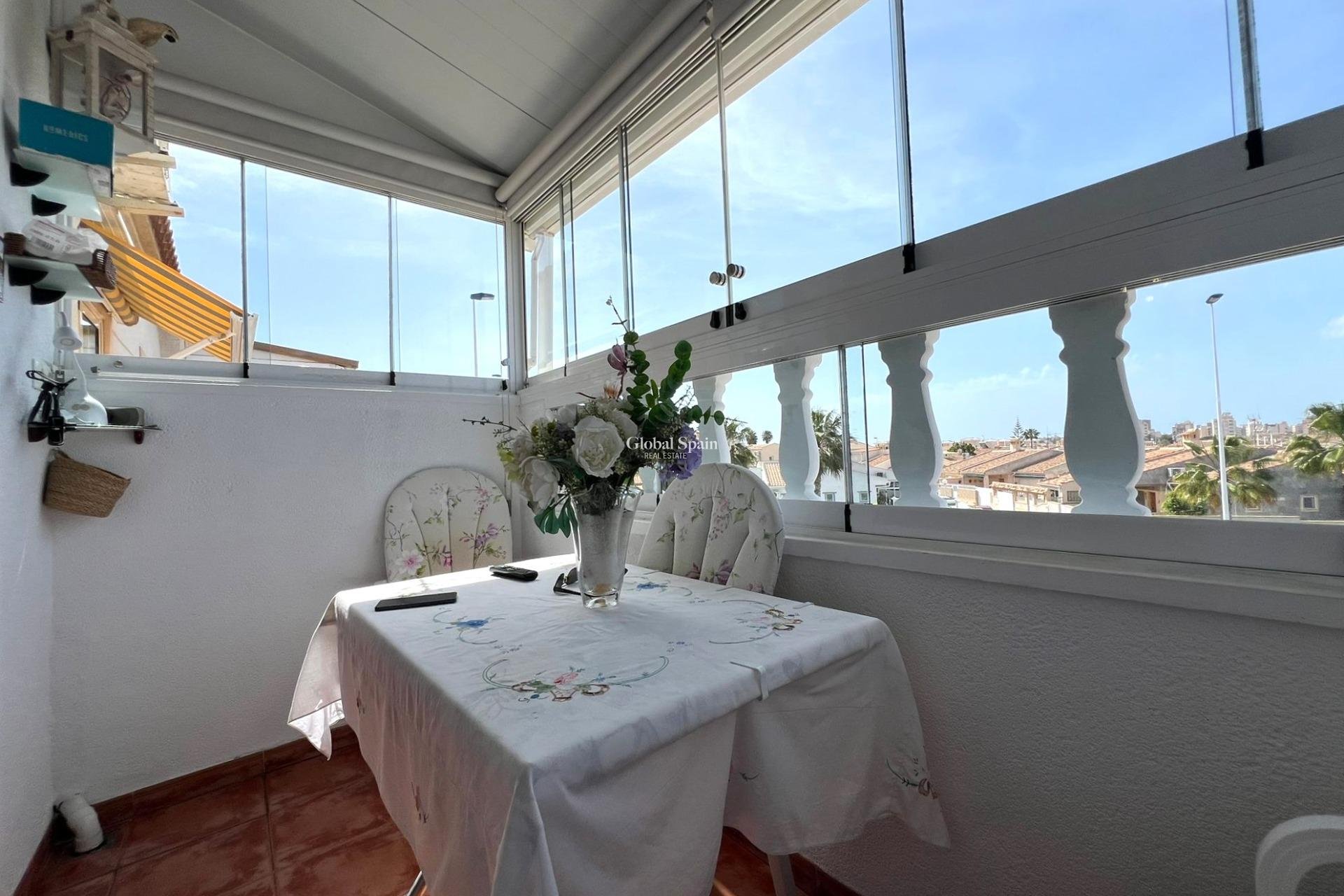 Revente - APPARTEMENT -
TORREVIEJA - Aguas Nuevas