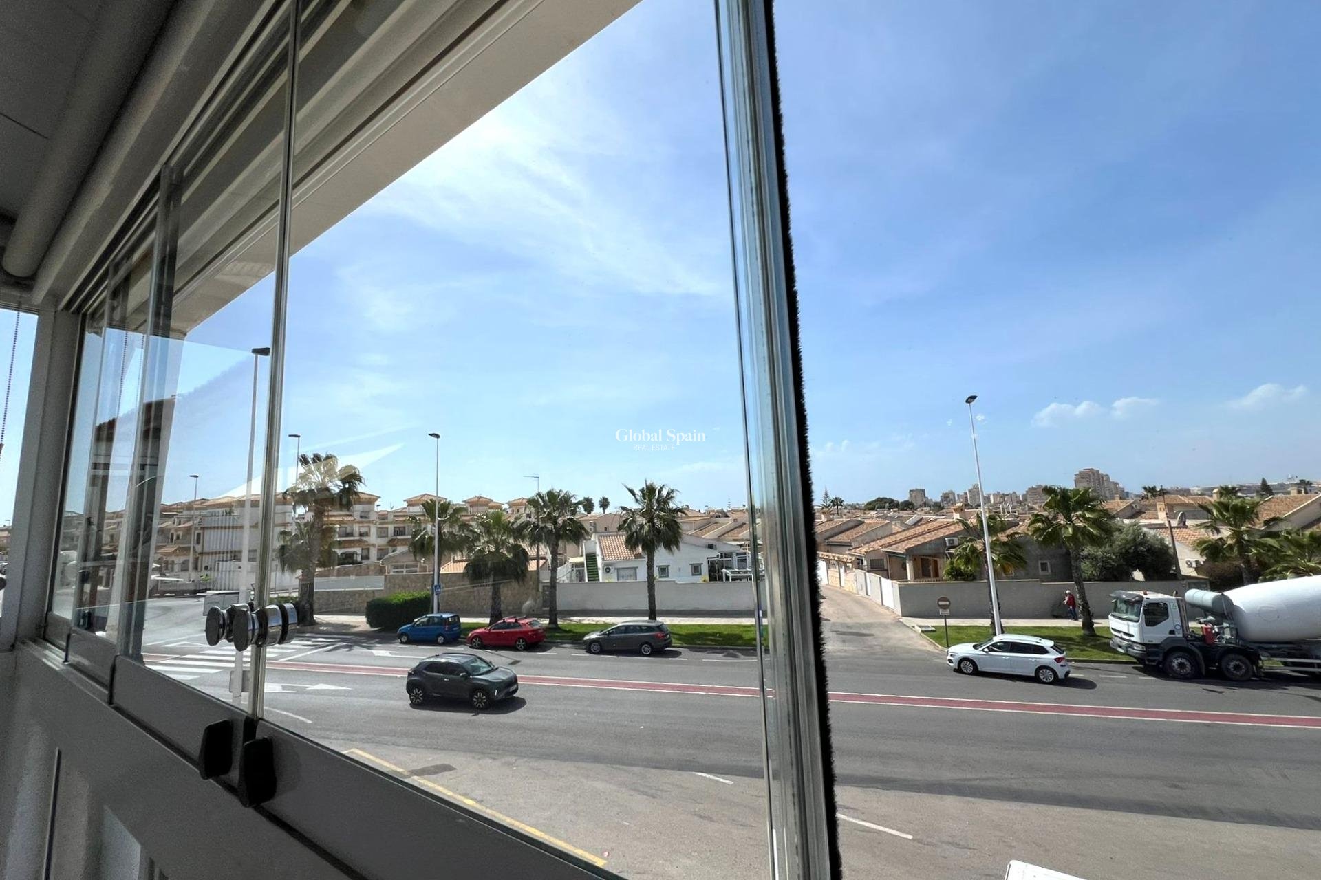 Revente - APPARTEMENT -
TORREVIEJA - Aguas Nuevas