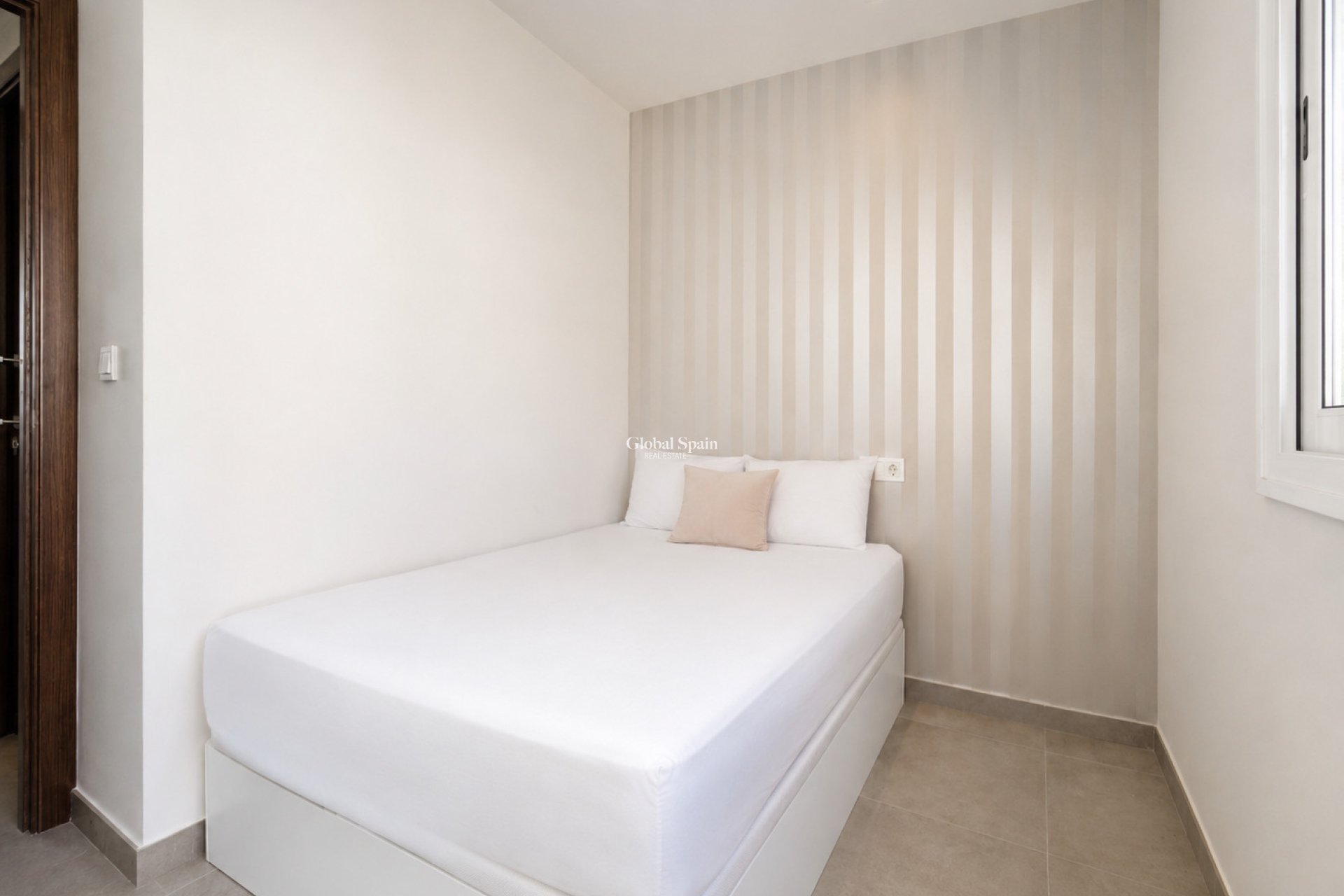 Revente - APPARTEMENT -
TORREVIEJA - Aguas Nuevas