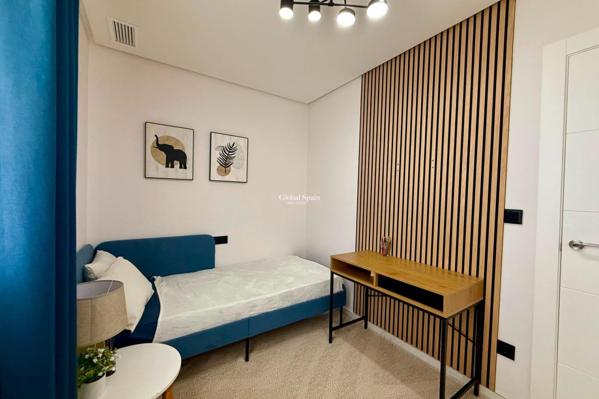 Revente - APPARTEMENT -
TORREVIEJA - Aguas Nuevas