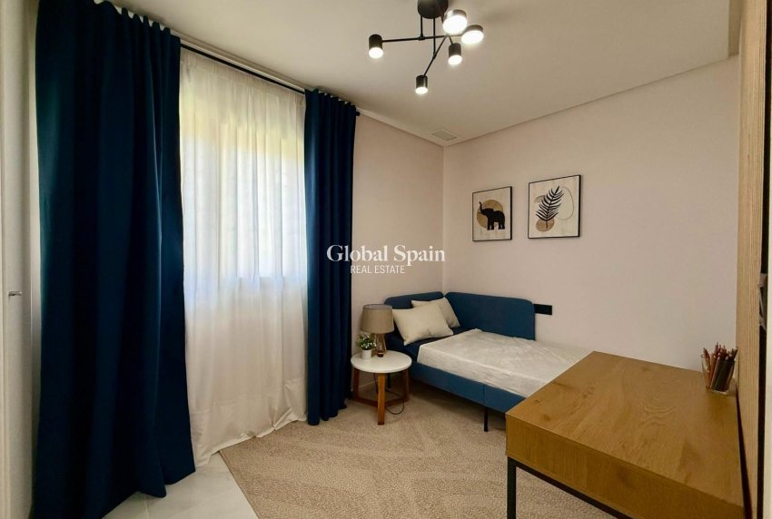 Revente - APPARTEMENT -
TORREVIEJA - Aguas Nuevas