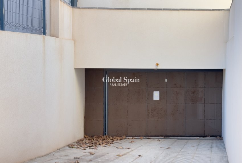 Revente - APPARTEMENT -
TORREVIEJA - Aguas Nuevas