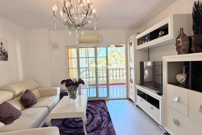 Revente - APPARTEMENT -
TORREVIEJA - Aldea del mar