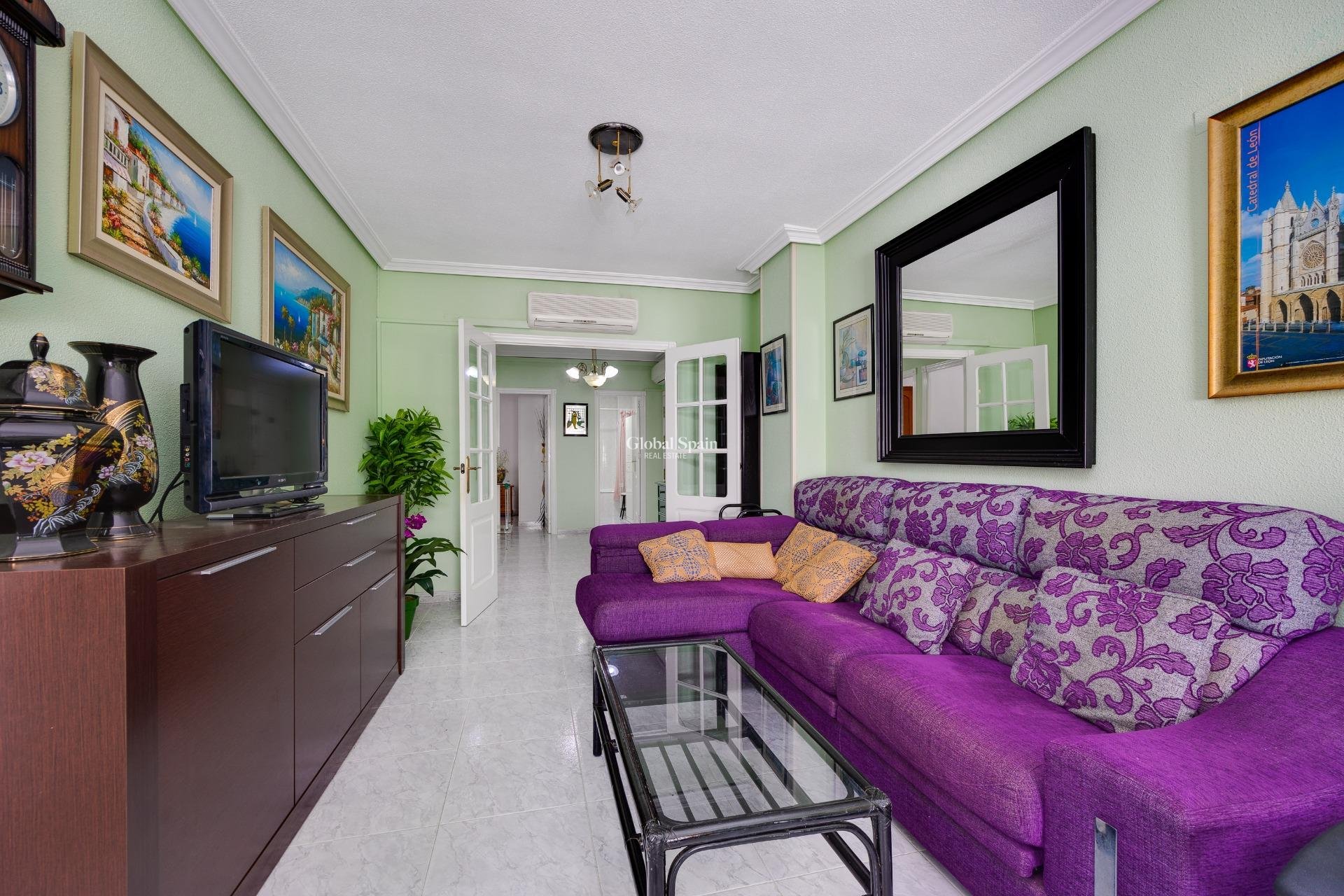 Revente - APPARTEMENT -
TORREVIEJA - Antonio Machado