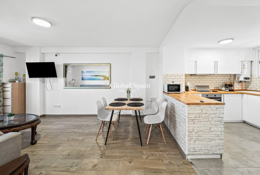 Revente - Appartement -
TORREVIEJA - Cabo Cervera