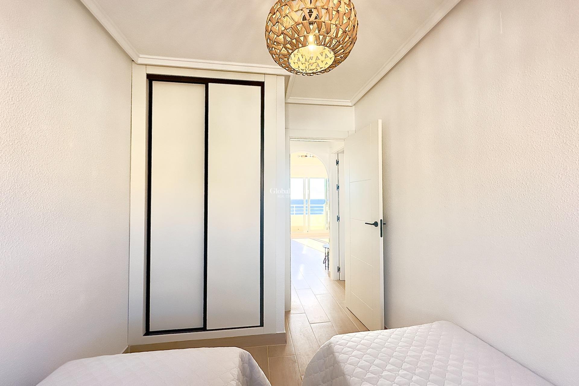 Revente - Appartement -
TORREVIEJA - Cabo Cervera