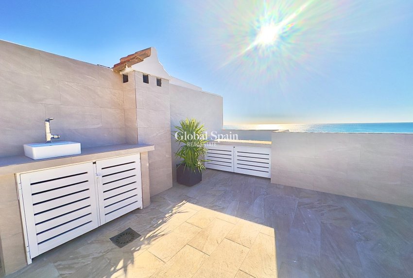 Revente - Appartement -
TORREVIEJA - Cabo Cervera