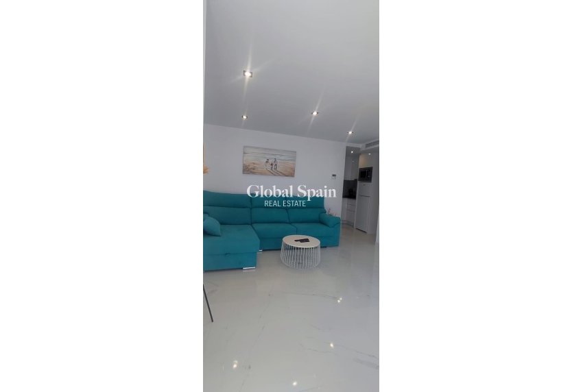 Revente - APPARTEMENT -
TORREVIEJA - Cabo Cervera
