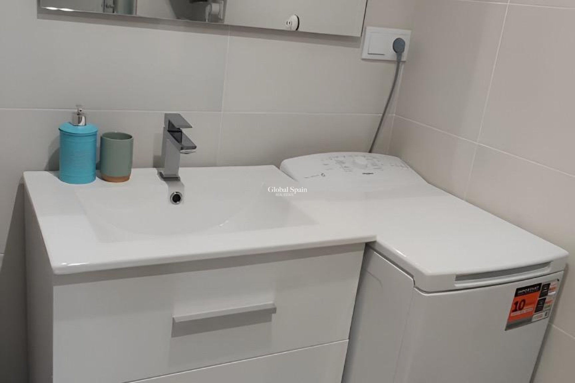 Revente - APPARTEMENT -
TORREVIEJA - Cabo Cervera