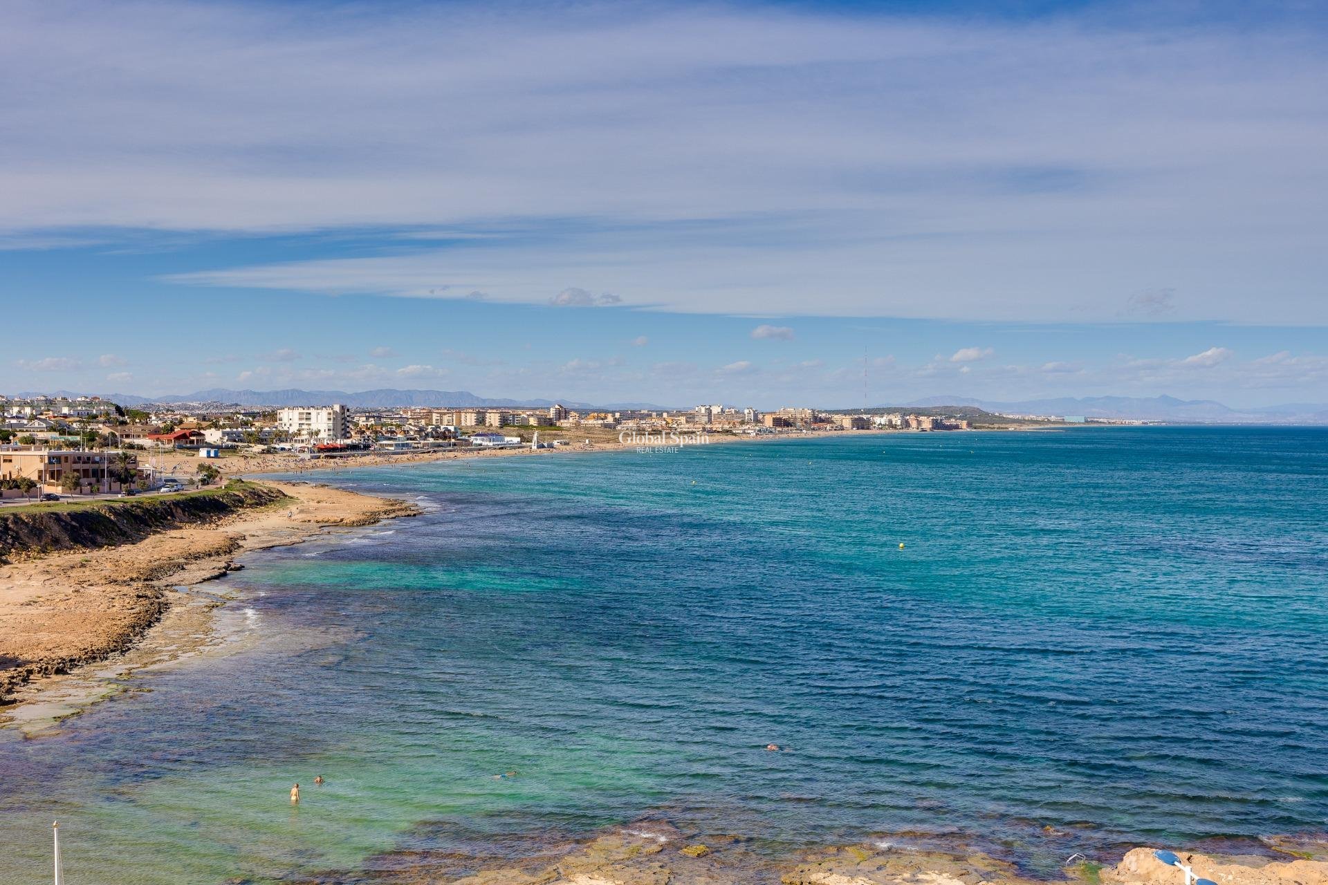 Revente - APPARTEMENT -
TORREVIEJA - Cabo Cervera