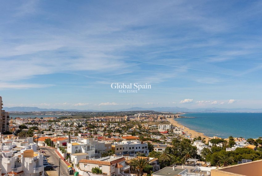 Revente - APPARTEMENT -
TORREVIEJA - Cabo Cervera