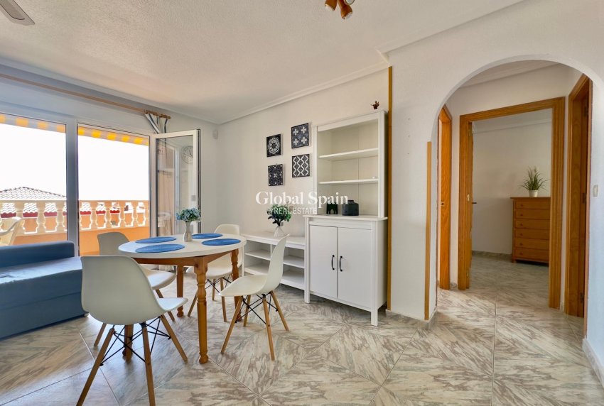 Revente - APPARTEMENT -
TORREVIEJA - Cabo Cervera