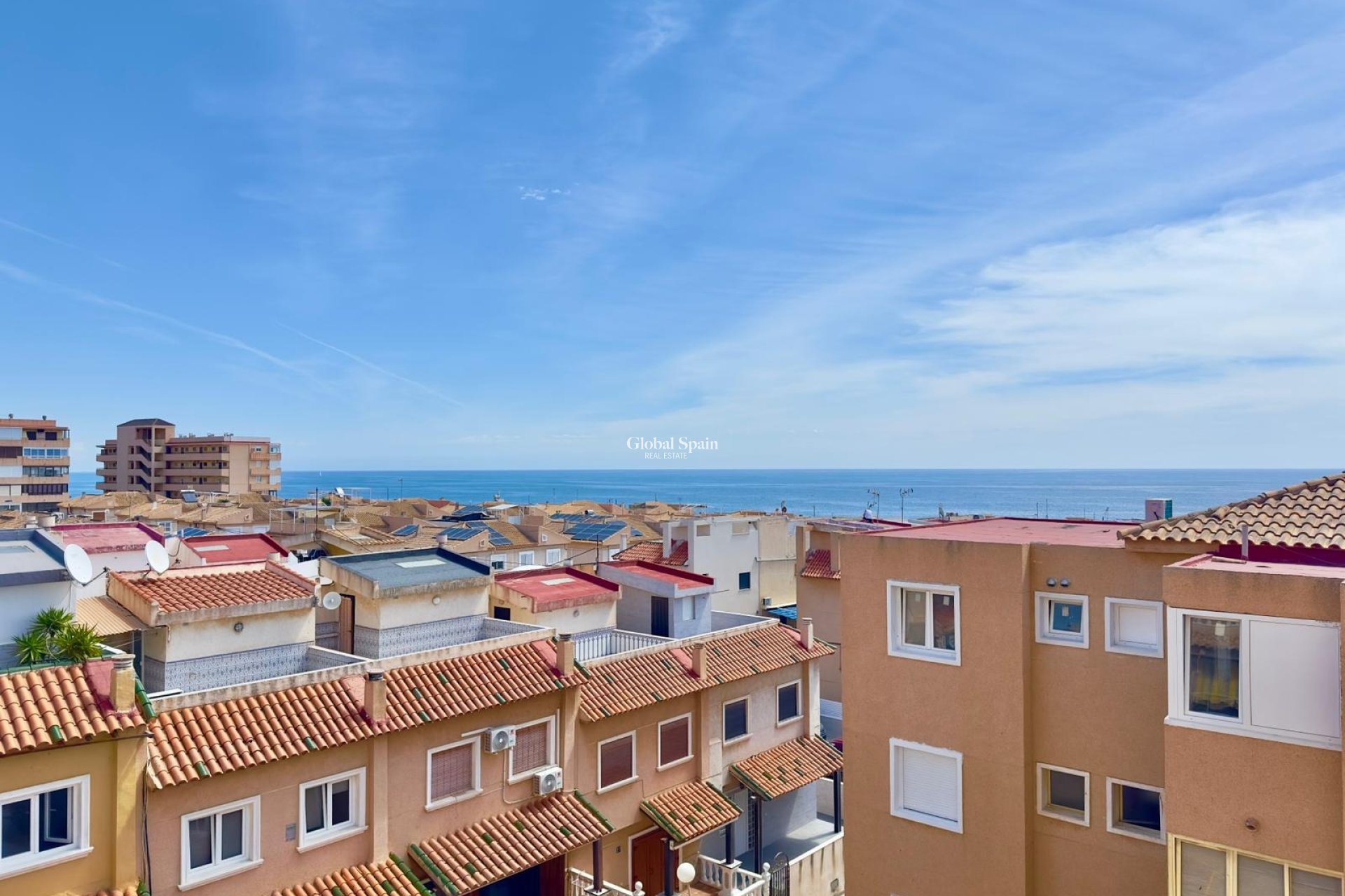Revente - APPARTEMENT -
TORREVIEJA - Cabo Cervera