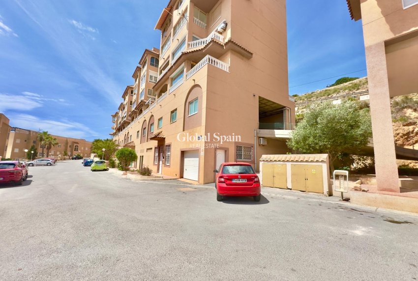 Revente - APPARTEMENT -
TORREVIEJA - Cabo Cervera
