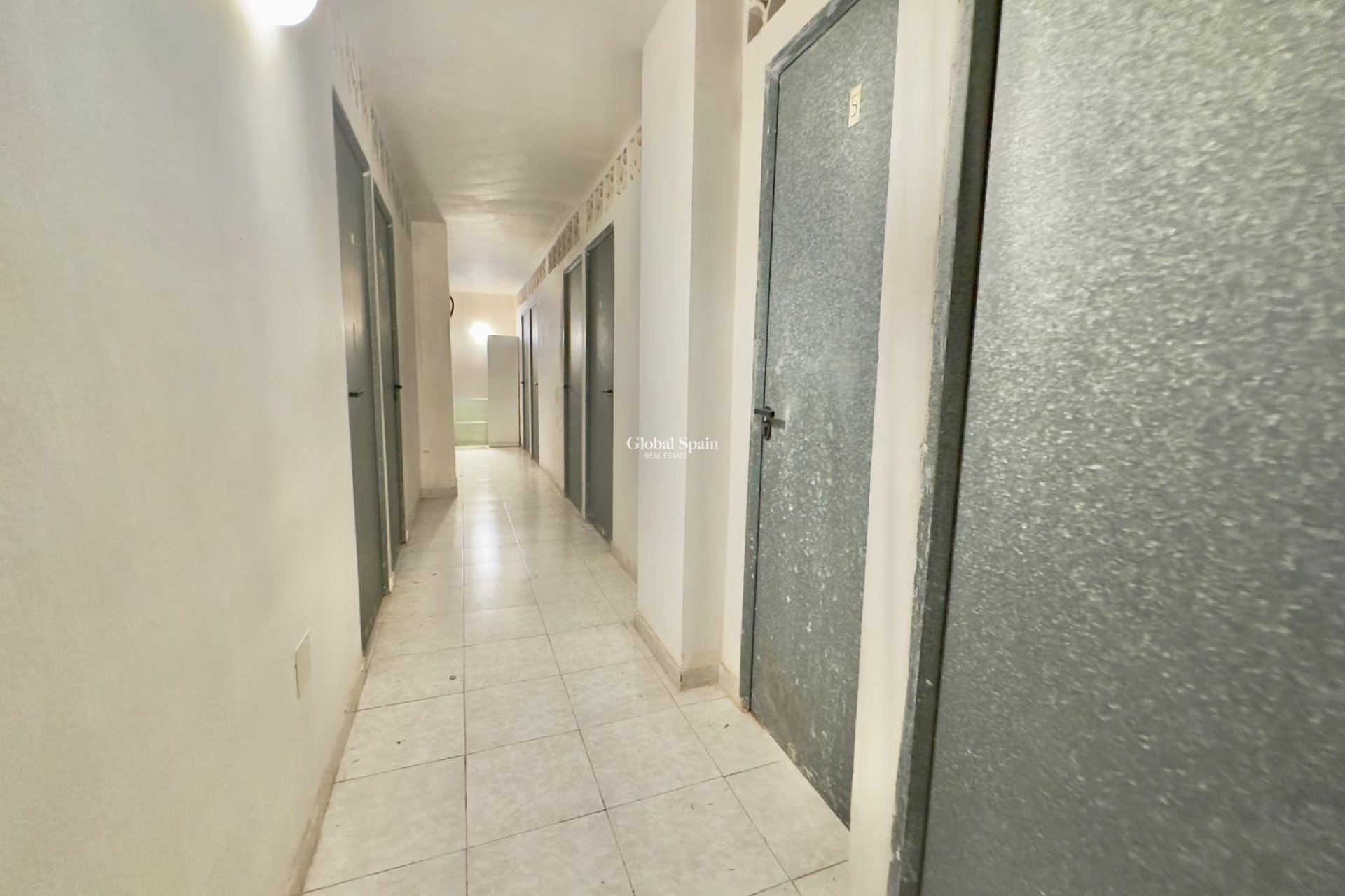 Revente - APPARTEMENT -
TORREVIEJA - Cabo Cervera