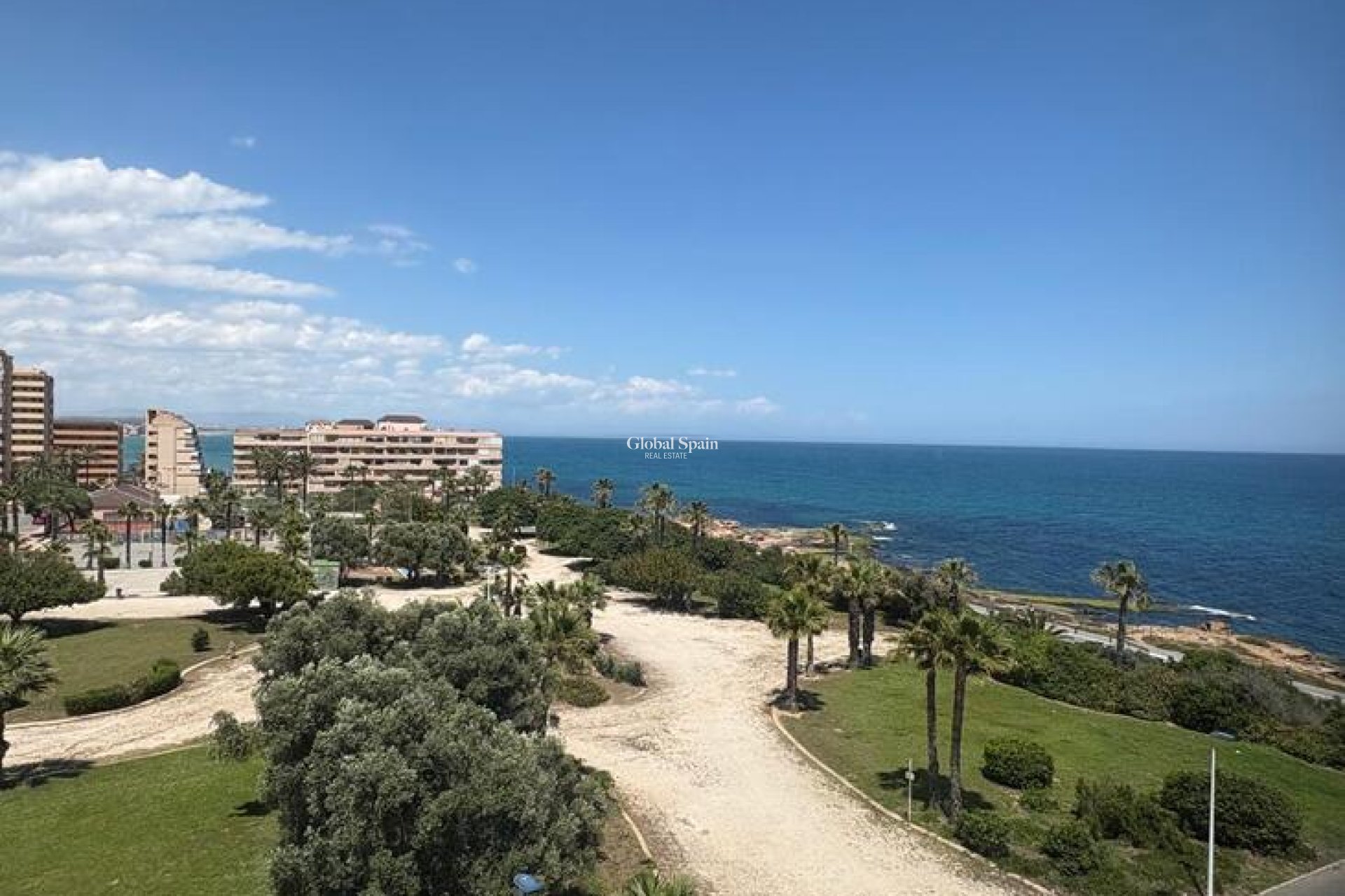 Revente - APPARTEMENT -
TORREVIEJA - Cabo Cervera